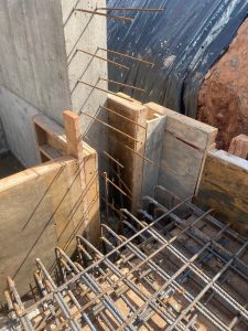Upper slab and lower walls connected